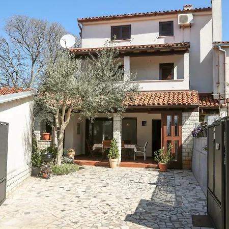 Holiday Divna Casa vacanze *