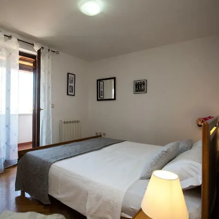 Holiday Divna Casa vacanze *